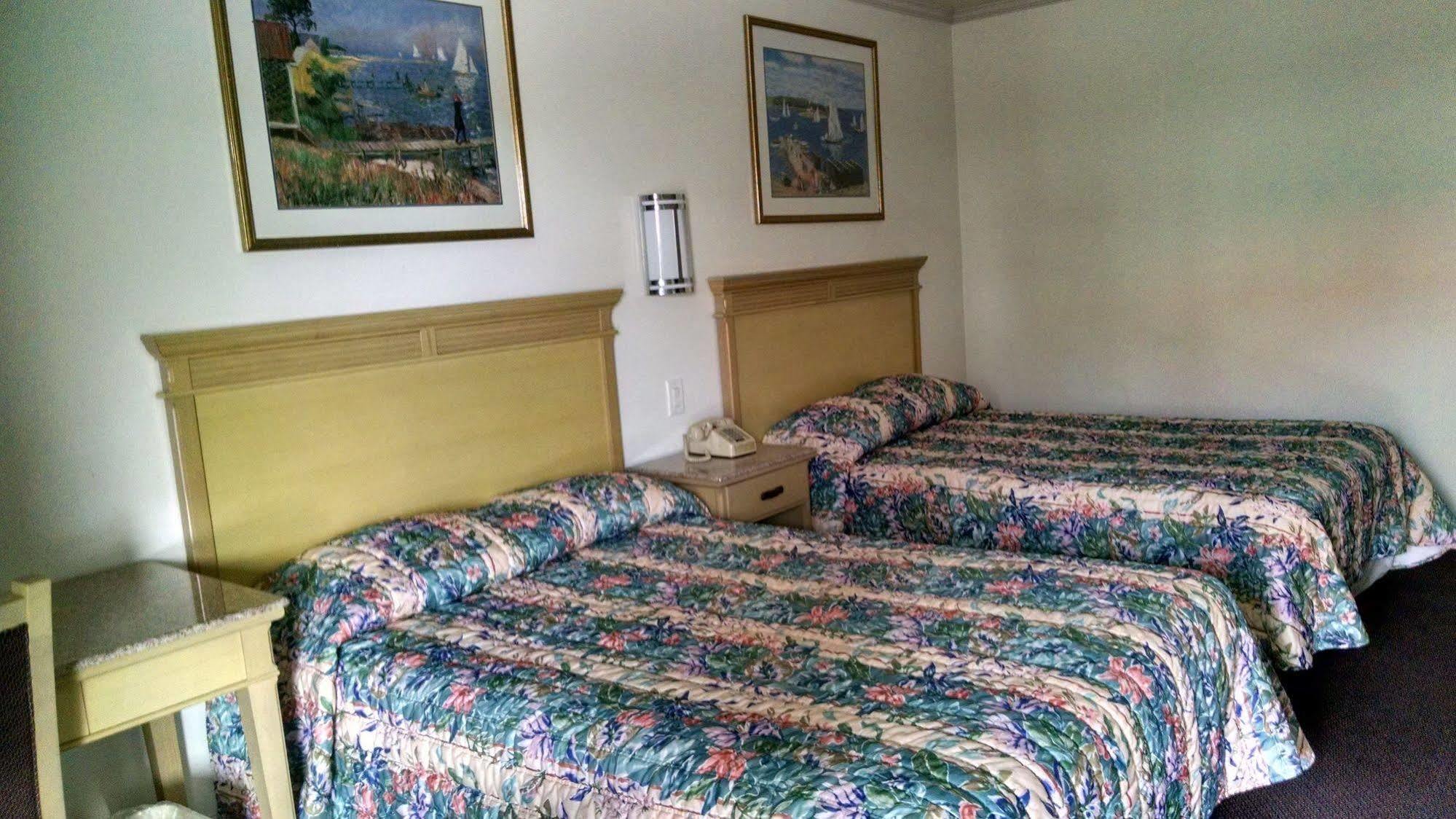 Budget Lodge Newport News Extérieur photo