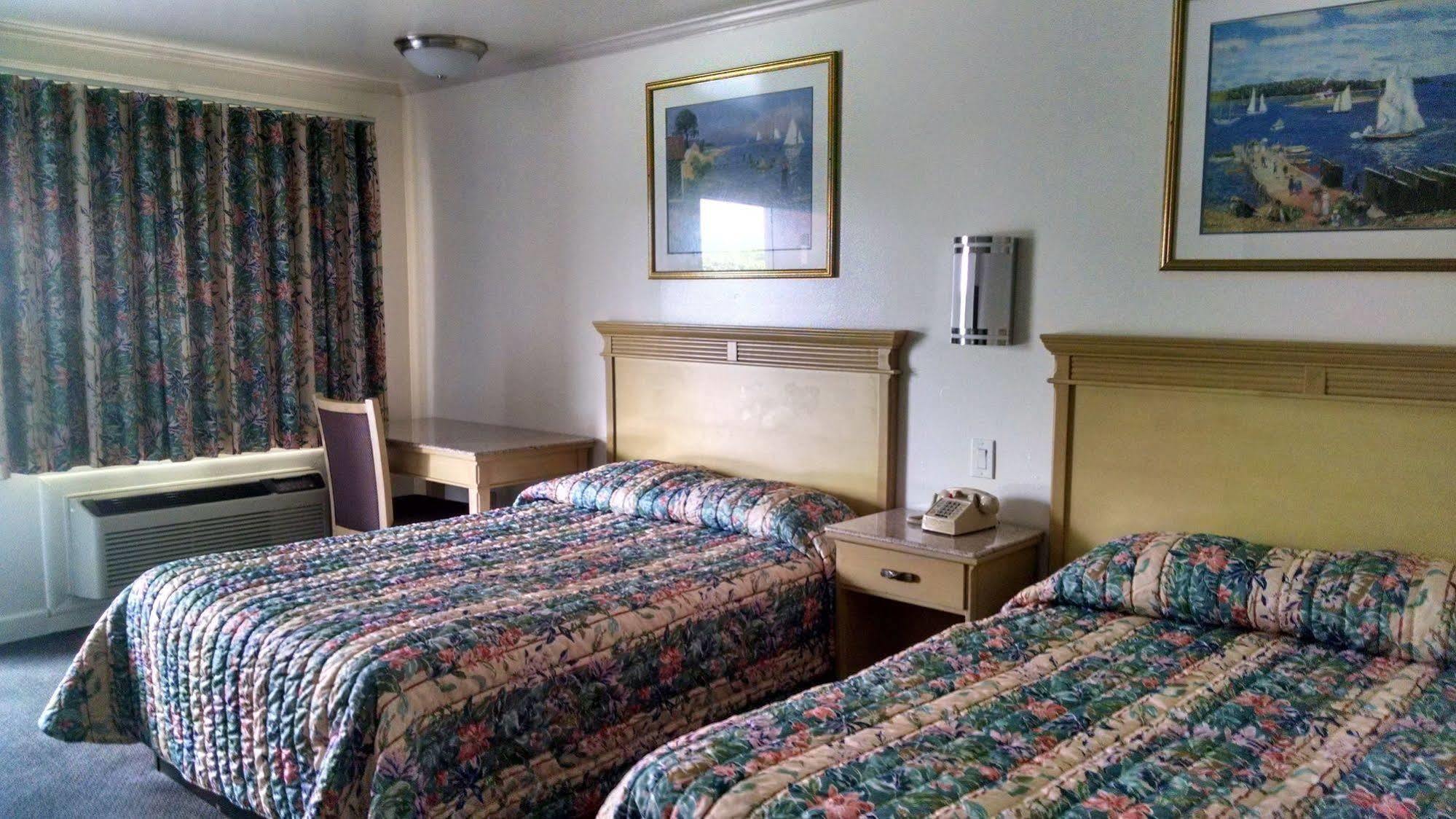 Budget Lodge Newport News Extérieur photo
