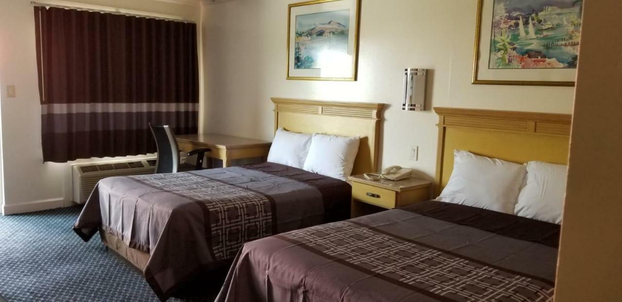 Budget Lodge Newport News Extérieur photo