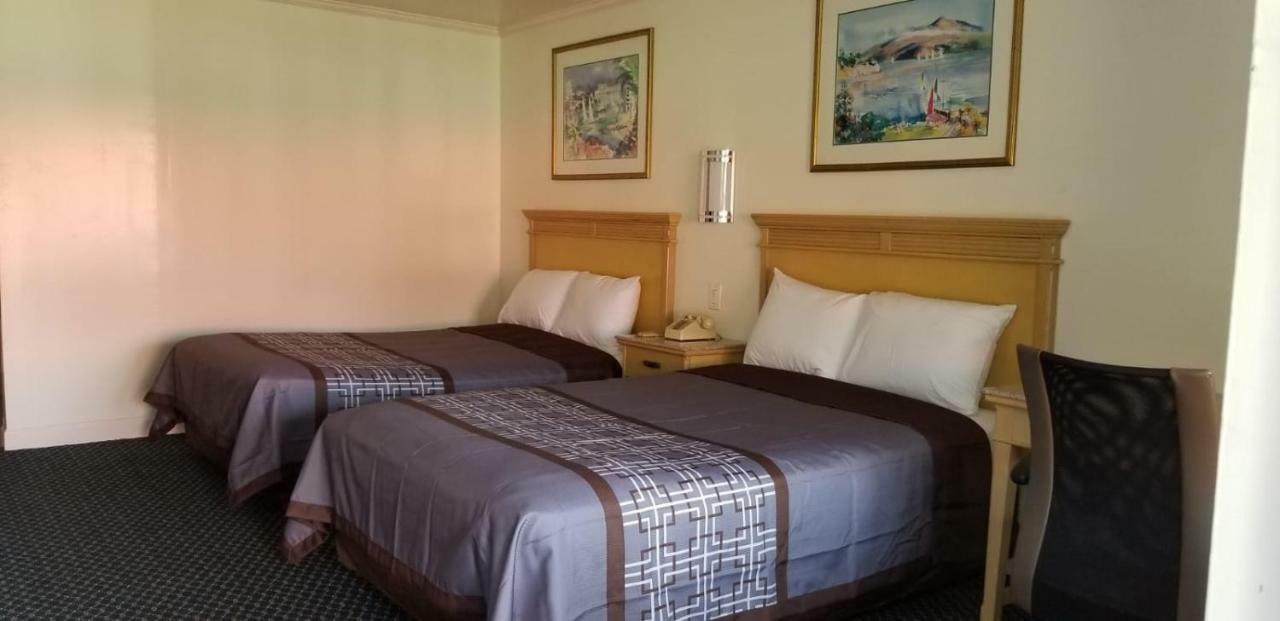 Budget Lodge Newport News Extérieur photo